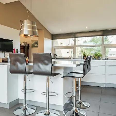 With 2 Bedrooms Aagtdorp