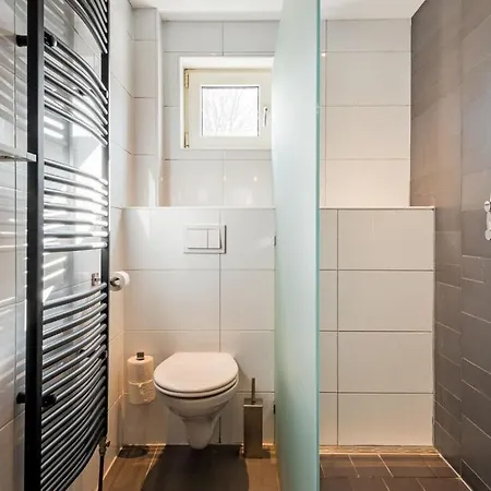 With 2 Bedrooms Aagtdorp